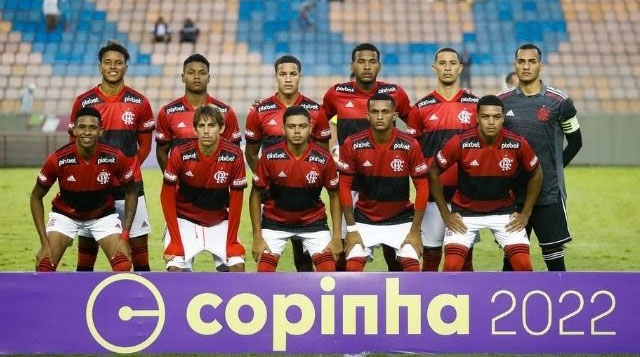 Imagem ilustrativa da notícia: Homofobia: Flamengo é denunciado por grupo LGBTQIA+ 