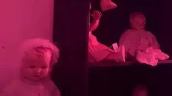 Imagem ilustrativa da notícia Boneca "paranormal" apavora família; veja o vídeo!