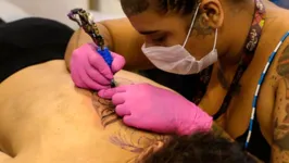 Os participantes ainda terão a oportunidade única de fazer a tattoo de seus sonhos com os mais conceituados artistas, reunidos em um só lugar.