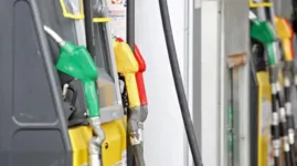 De acordo com a pasta, a medida fará o preço da gasolina cair até R$ 0,20 para o consumidor