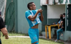 Polegar comemora gol que deu a vitória ao Papão contra o Boto