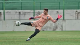 Goleiro vem mostrando boas defesas e se consolidando mais ainda no gol bicolor