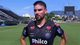 Atacante Rodrigo Pimpão