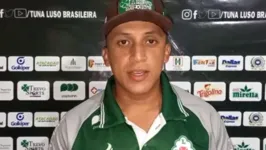 Emerson Almeida, técnico da Tuna