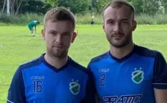 Os dois jogadores russos foram anunciados nesta sexta