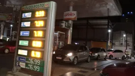 Posto em Belém com fila nos postos antes do aumento chegar