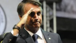 Mais de sete mil cargos comissionados para militares, distribuídos por Jair Bolsonaro, está entre os destaques da coluna Esplanada.