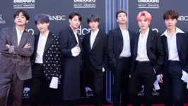 O BTS  soma 19 entradas no Guinness, entre elas: Primeiro grupo de K-Pop a alcançar o primeiro lugar na Billboard 200, Faixa mais transmitida no Spotify em 24 horas, e mais.