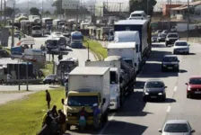 Imagem ilustrativa da notícia Caminhoneiros farão protestos contra preços dos combustíveis