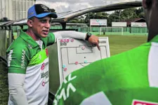 Técnico da Tuna Luso, Emerson Almeida.