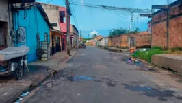 Vítimas estavam nessa rua quando foram baleadas