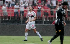 Calleri marcou com menos de um minuto de jogo