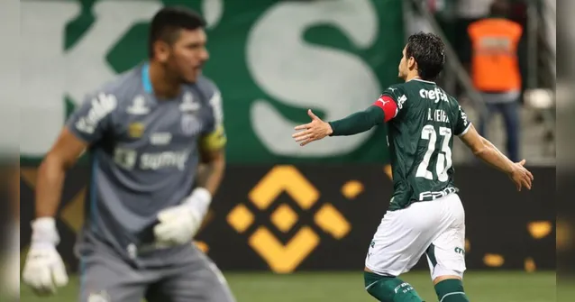 Imagem ilustrativa da notícia Palmeiras domina Santos e vence outro clássico no Paulistão