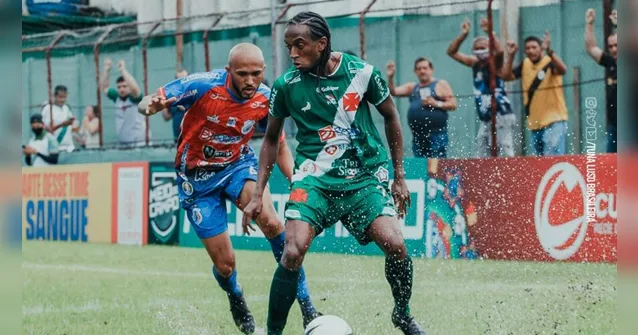 Imagem ilustrativa da notícia Atacante chora ao dedicar gol à sobrinha com câncer