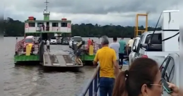 Imagem ilustrativa da notícia Passageiros ficam à deriva após problema em balsa