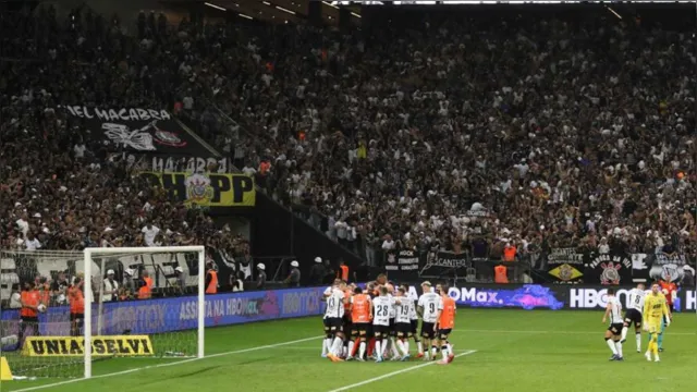 Imagem ilustrativa da notícia Video: Corinthians vai a semifinal após vencer o Guarani