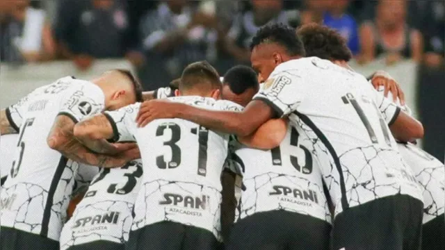 Imagem ilustrativa da notícia Corinthians vence 1ª na Libertadores com gol contra bizzaro