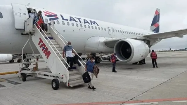 Imagem ilustrativa da notícia Garoto de 9 anos pega avião escondido e vai de Manaus a SP