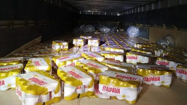 Imagem ilustrativa da notícia 16 mil litros de cerveja não chegam ao destino no Pará