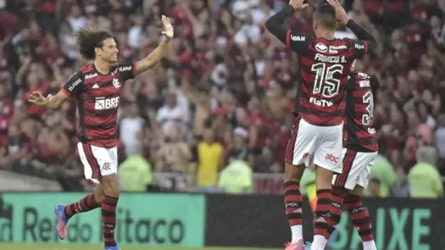 Imagem ilustrativa da notícia Flamengo derrota Vasco e buscará o inédito tetracampeonato