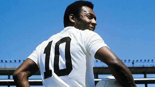 Imagem ilustrativa da notícia Pelé
recebe alta após se recuperar de infecção urinária