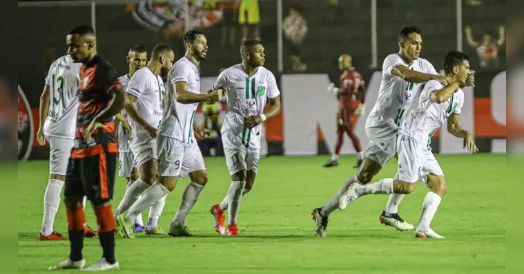 Imagem ilustrativa da notícia Time cearense vence e assume liderança isolada da Série C