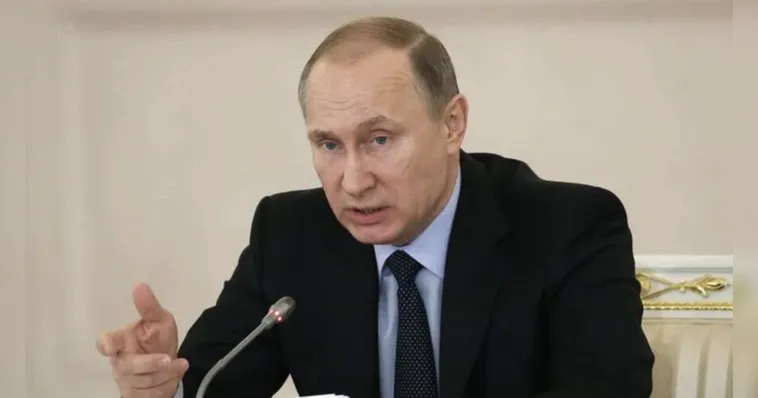 Imagem ilustrativa da notícia Putin autoriza confisco de dinheiro e bens subsidiar guerra