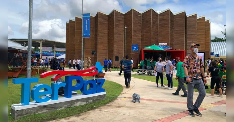 Imagem ilustrativa da notícia Marituba: Helder entrega 3ª Usina da Paz