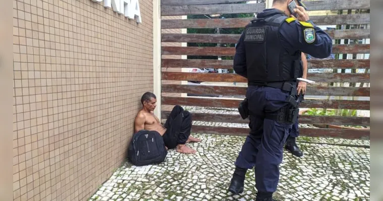 Imagem ilustrativa da notícia Homem apanha e é preso após roubar estudante em Belém