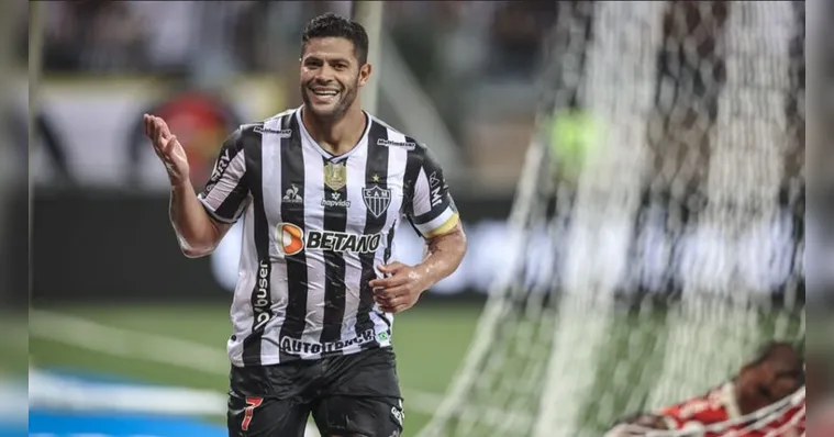 Imagem ilustrativa da notícia Hulk dá show e Atlético vence Inter na estreia do Brasileiro