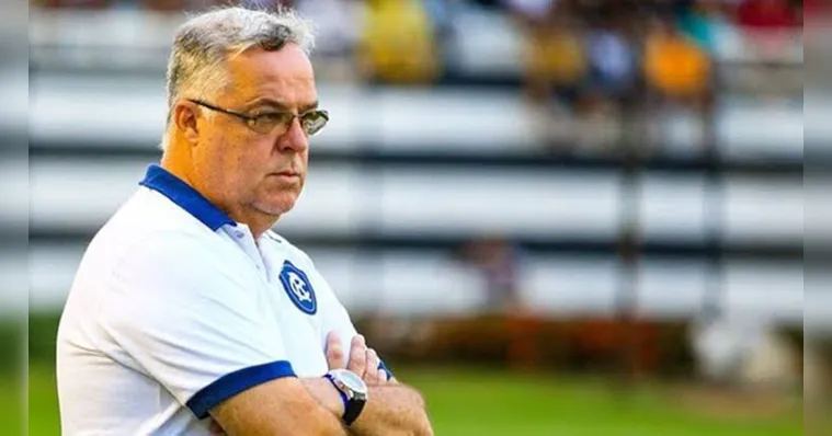 Imagem ilustrativa da notícia Josué
Teixeira é o novo técnico da Tuna Luso Brasileira