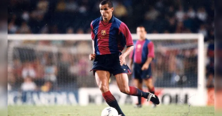 Imagem ilustrativa da notícia Ele merece! Barcelona presta homenagem a ídolo brasileiro