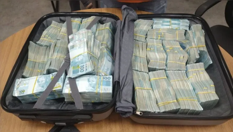 Imagem ilustrativa da notícia PF acha malas de dinheiro em operação contra lotérica no PA