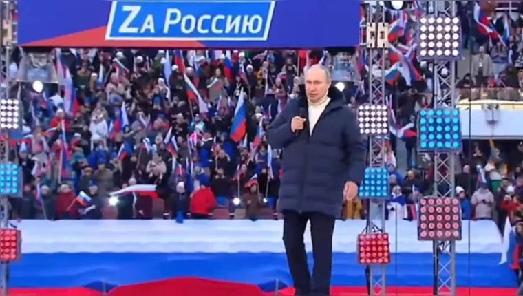 Imagem ilustrativa da notícia Putin discursa para 200 mil pessoas em estádio em Moscou