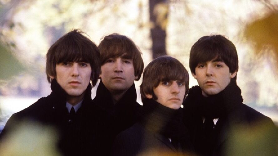 Os Beatles são considerados a melhor banda de todos os tempos influenciando gerações