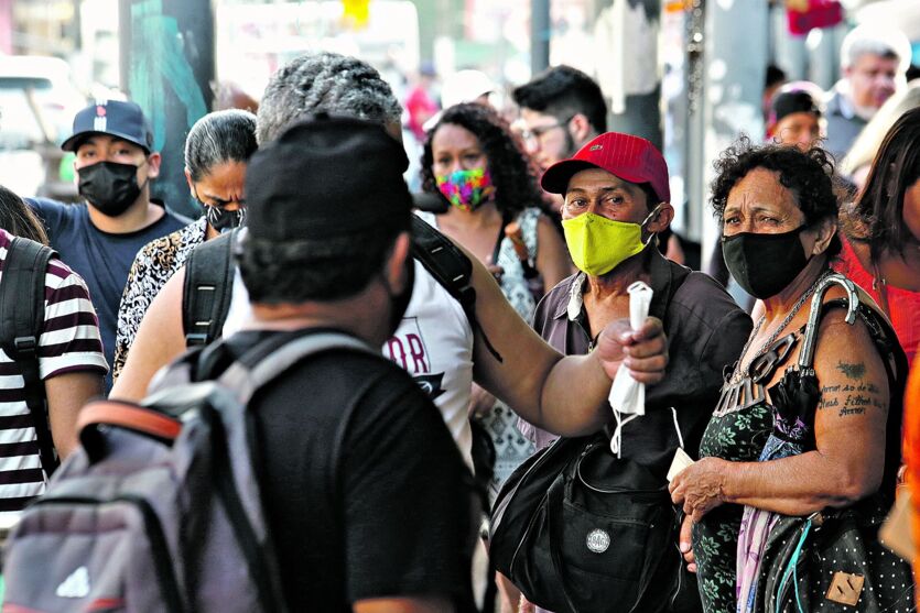 O uso de máscaras ainda é obrigatório no Estado do Pará e tem ajudado a evitar a propagação do vírus da covid-19