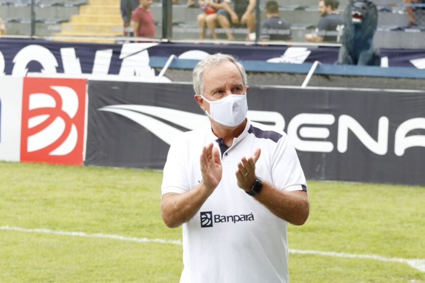 Técnico do Clube do Remo, Paulo Bonamigo.
