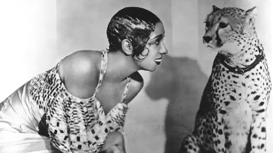 A dançarina e espiã contra o nazismo, Josephine Baker.