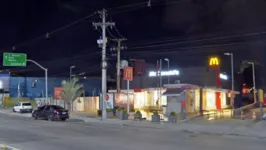 Unidade da rede de fast-food fica no bairro Taquara, no Rio de Janeiro