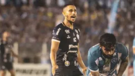 O jogador foi titular em todas as partidas que jogou até aqui