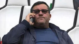 Imagem ilustrativa da notícia Agente italiano, Mino Raiola, morre aos 54 anos