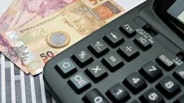 Quase 65% das famílias paraenses que vivem com renda de até R$ 12.120,00 estão endividadas.