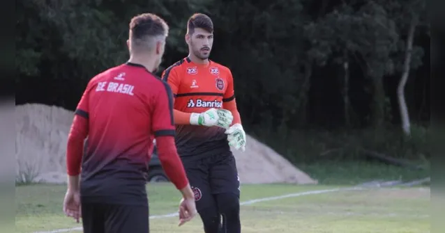 Imagem ilustrativa da notícia Má fase: goleiro quer quebrar jejum contra o Clube do Remo