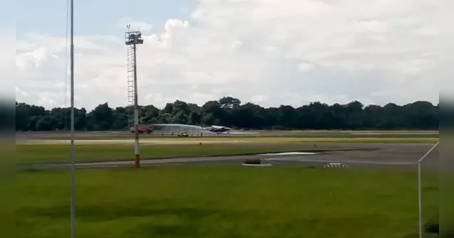 Imagem ilustrativa da notícia Santarém: pane causa princípio de incêndio em avião; veja!