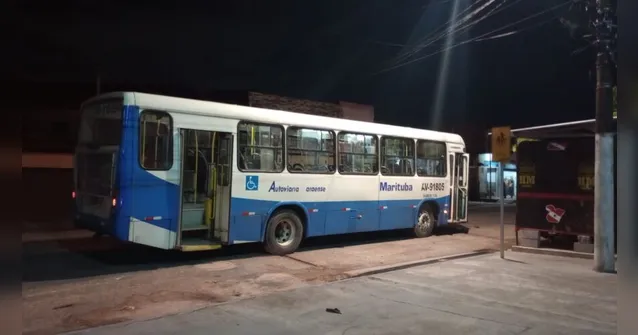 Imagem ilustrativa da notícia Militar é morto a tiros dentro de ônibus em Belém