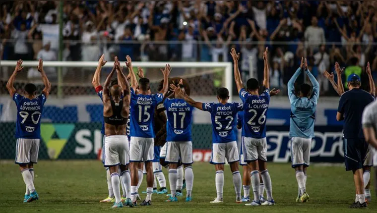 Imagem ilustrativa da notícia Cruzeiro
vence Grêmio e assume a vice-liderança da Série B