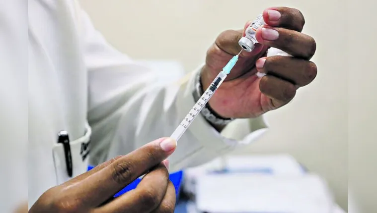 Imagem ilustrativa da notícia Jader defende vacina pneumocócica mais efetiva para idosos