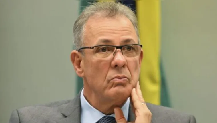 Imagem ilustrativa da notícia Ex-ministro resistia a "jabuti" de gasoduto de R$100 bilhões