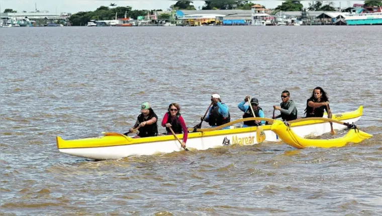 Imagem ilustrativa da notícia Apoena: projeto leva pessoas cegas para remar no rio Guamá