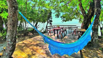 A ilha de Cotijuba permite o contato com a natureza e com uma floresta preservada.